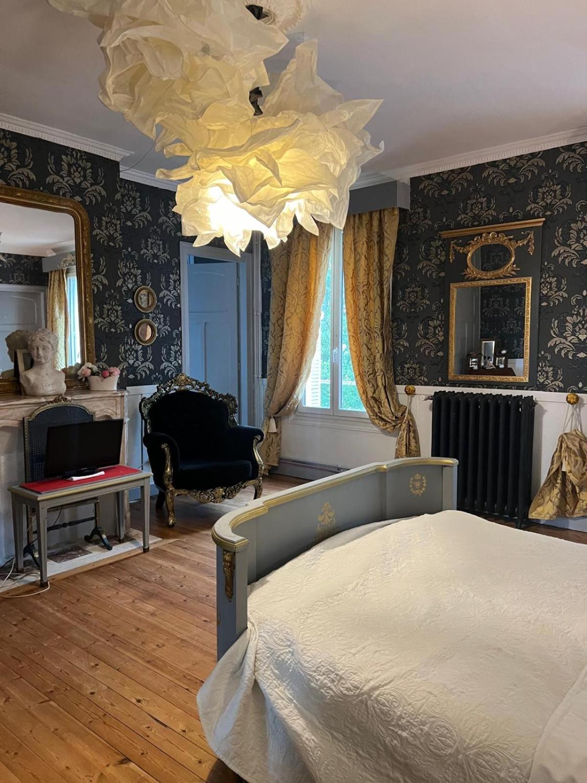 Vila Le Manoir De La Baronnie Norrey-en-Auge Exteriér fotografie